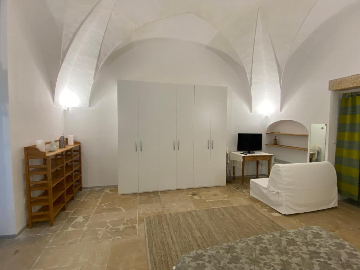 Dimora “Chianca” Apartment Brindisi Bagian luar foto