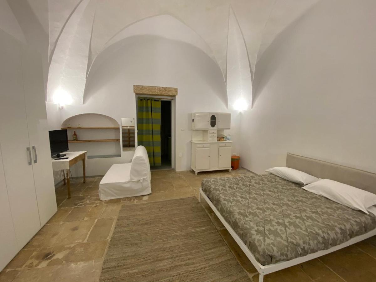 Dimora “Chianca” Apartment Brindisi Bagian luar foto